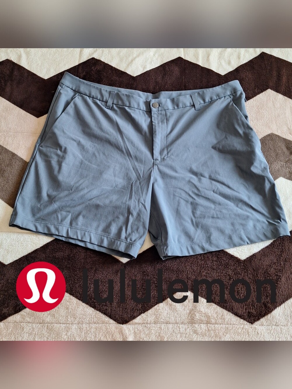 Lululemon ABC Classic-Fit Short 7" *Warpstreme - Size 40